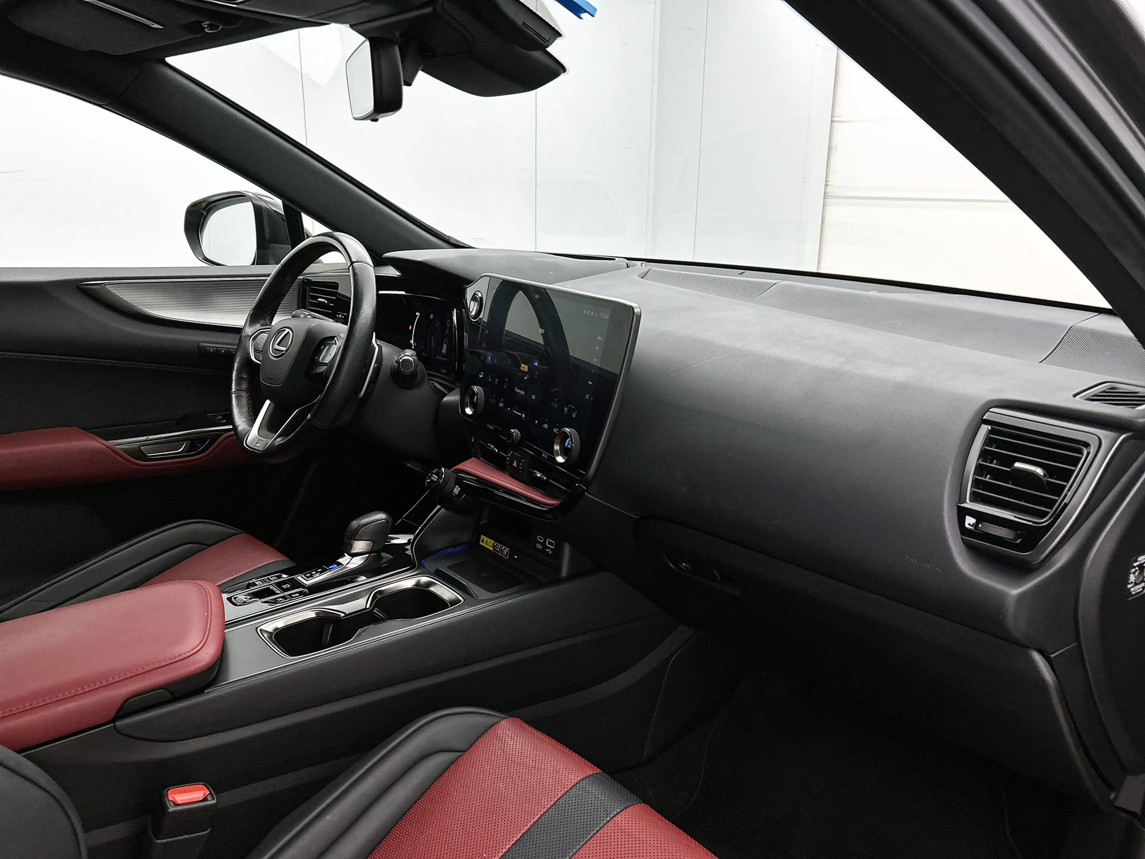 Lexus NX 450h+ AWD F Sport Line | Adaptief Dempingsysteem | Stoel — photo 7