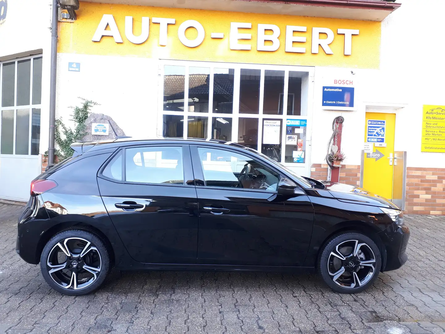 Opel Corsa F 1.2 Turbo "GS" Sitz-/Lenkradhzg., LED, Kamera Schwarz - 2