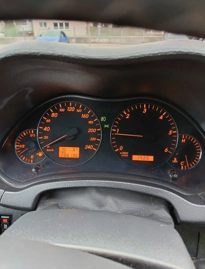 Toyota Avensis 2,0 D4-D 115 - 2