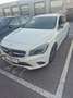 Mercedes-Benz CLA 200 CLA Shooting Brake 200 (CDI) d 4Matic 7G-DCT Orange Art Edition Weiß - thumbnail 1