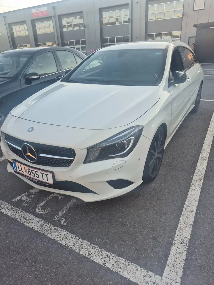 Mercedes-Benz CLA 200