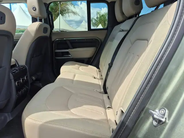 Land Rover Defender view 8