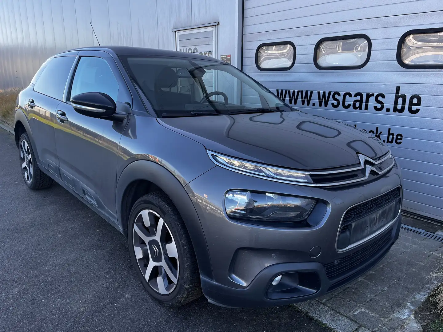 Citroen C4 Cactus 1,2 PureTech / ALU / CAMERA/ NAVI/ CLIMA Gris - 1