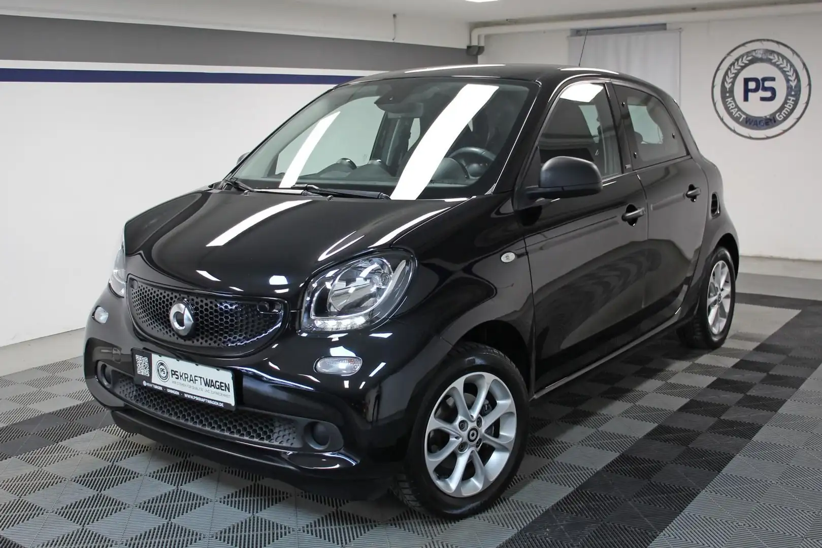 smart forFour Forfour 1.0 Aut. TEMPOM KLIMA BT LED ALU 2.HAND Schwarz - 1