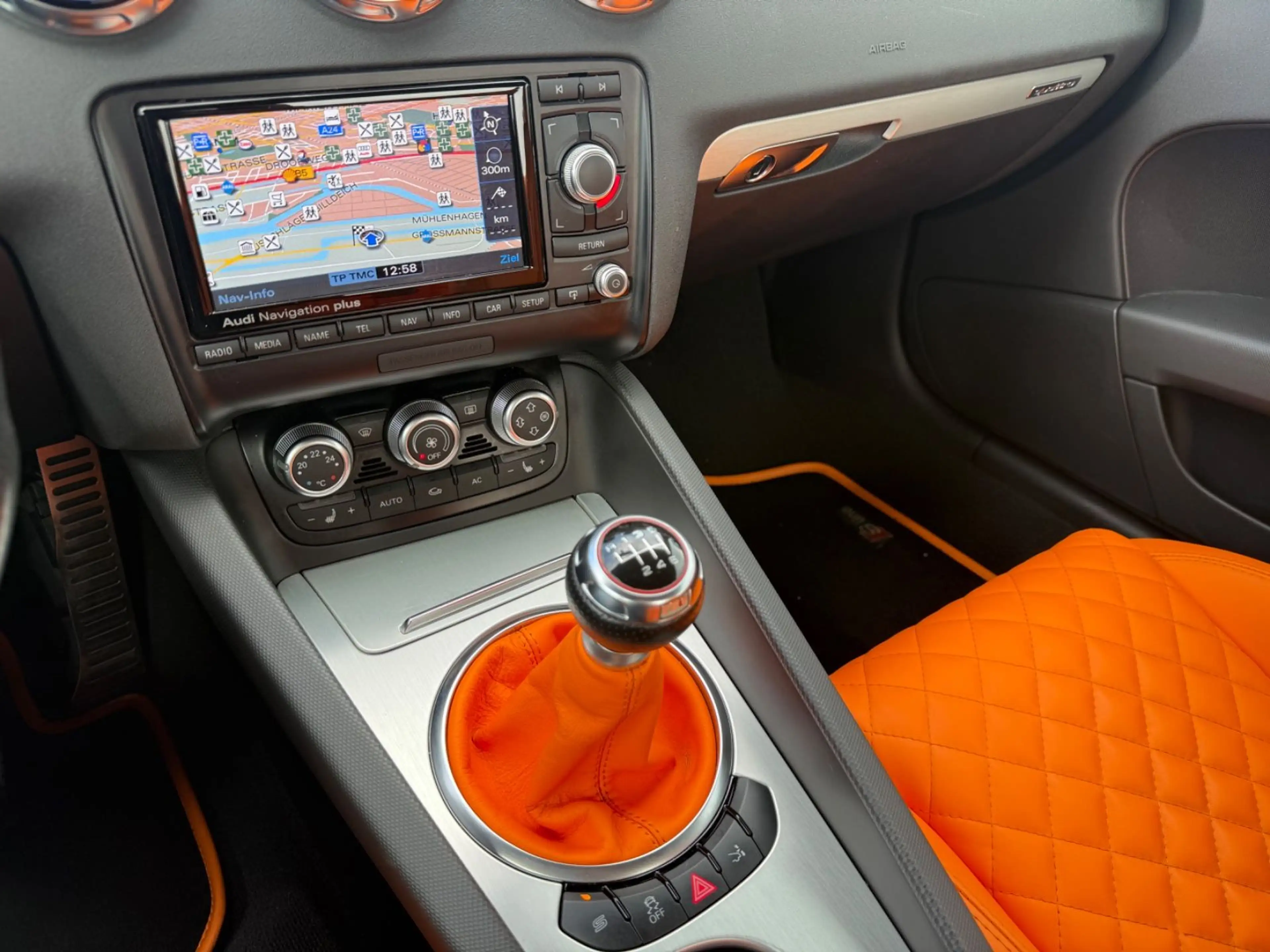 Audi TTS Coupe Quattro Sportplus — photo 13