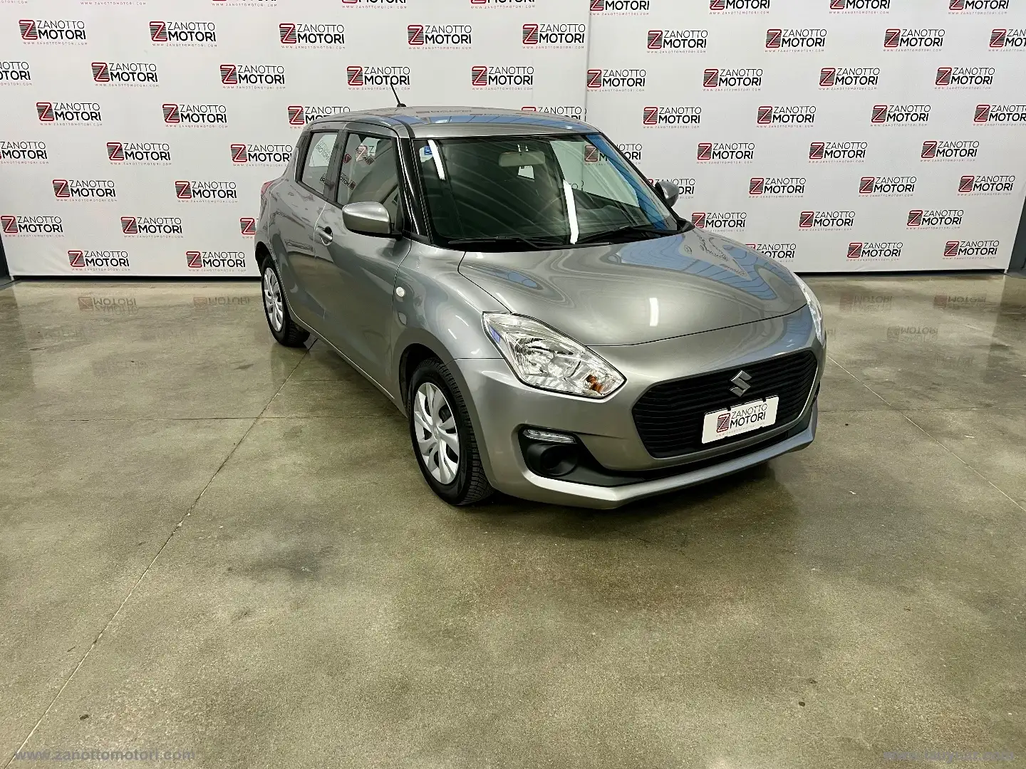 Suzuki Swift 1.2 Dualjet Easy Argento - 2