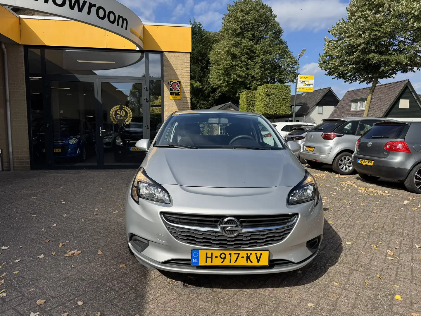 Opel Corsa 1.2 3drs Gris - 2