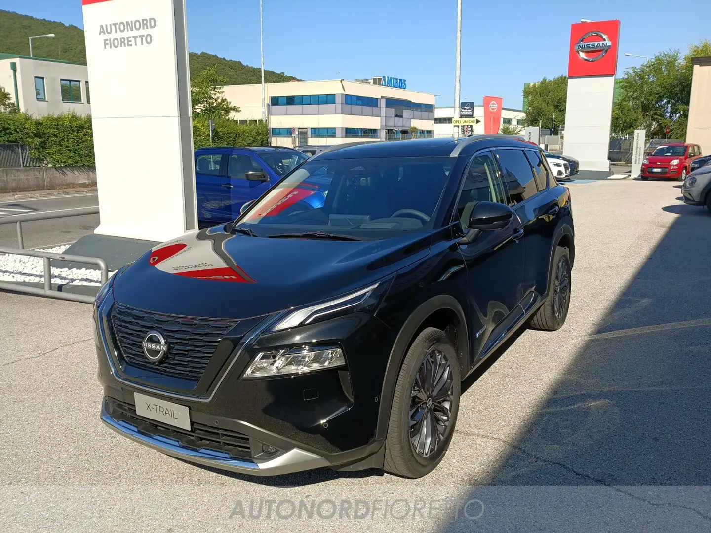 Nissan X-Trail 1.5 e-power tekna executive pack e-4orce 4wd auto Nero - 1