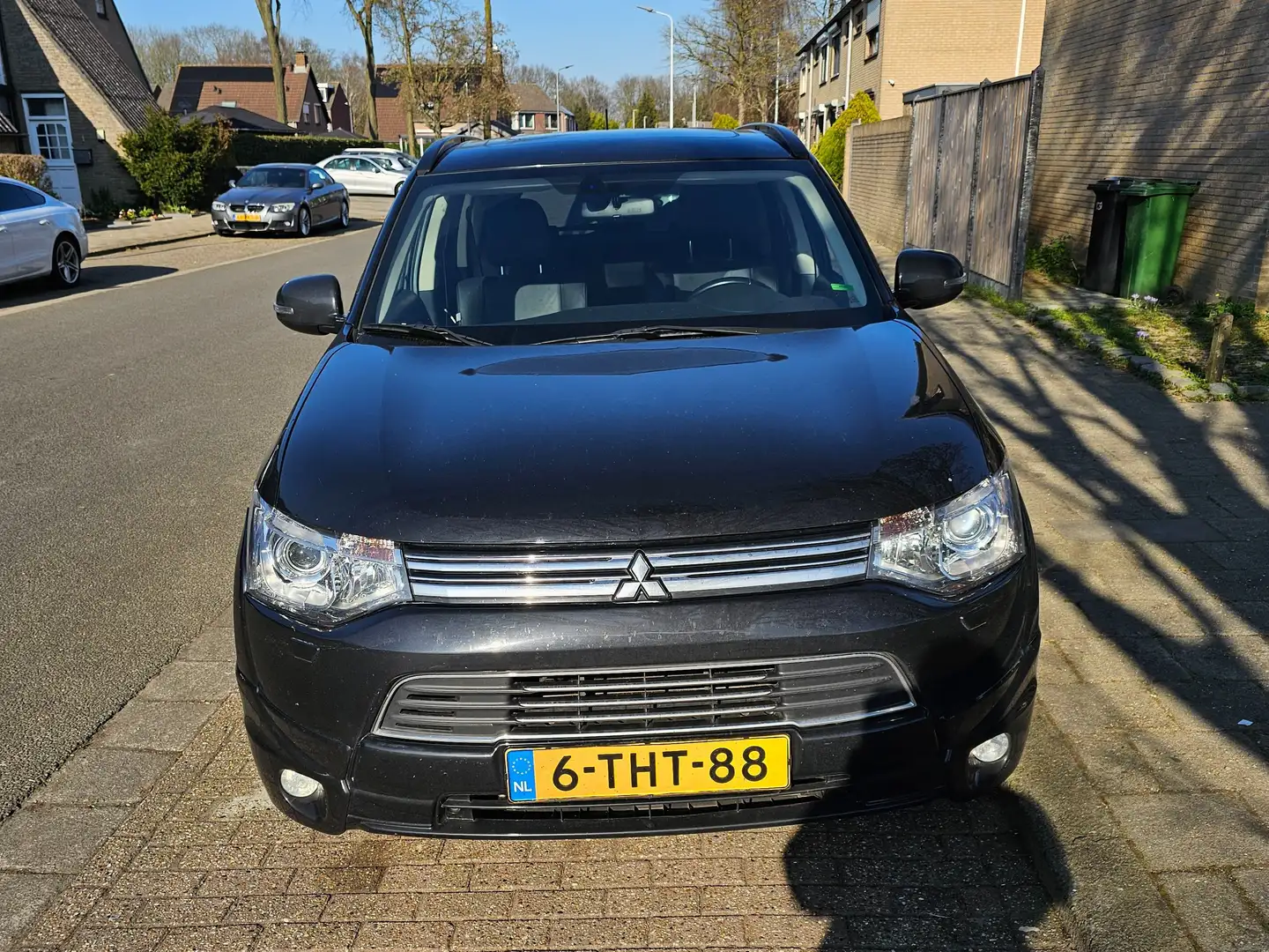 Mitsubishi Outlander 2.0 PHEV Instyle Zwart - 1