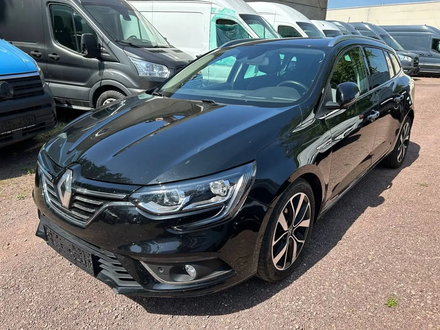 Renault Megane IV Grandtour BOSE-Edition Klima Sitzh PDC Schwarz - 1
