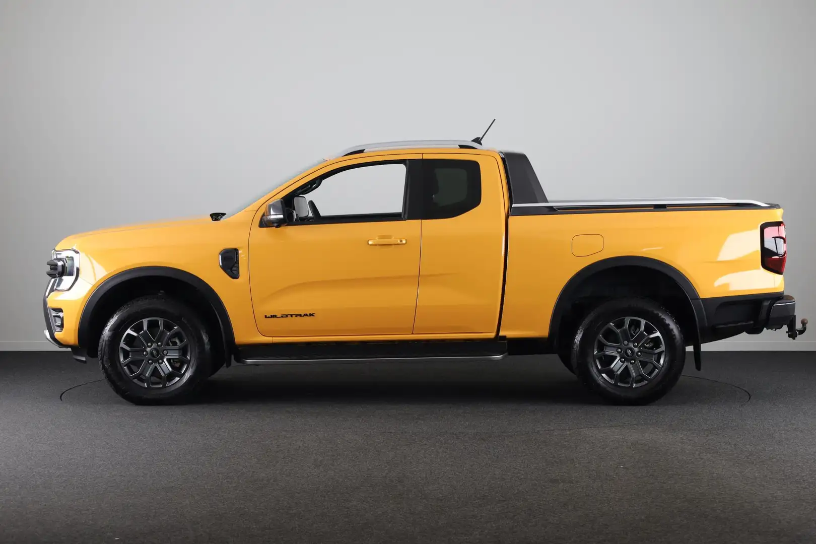 Ford Ranger 2.0 Super Cab EcoBlue Wildtrak Ford Ranger 2.0 Wil Orange - 2