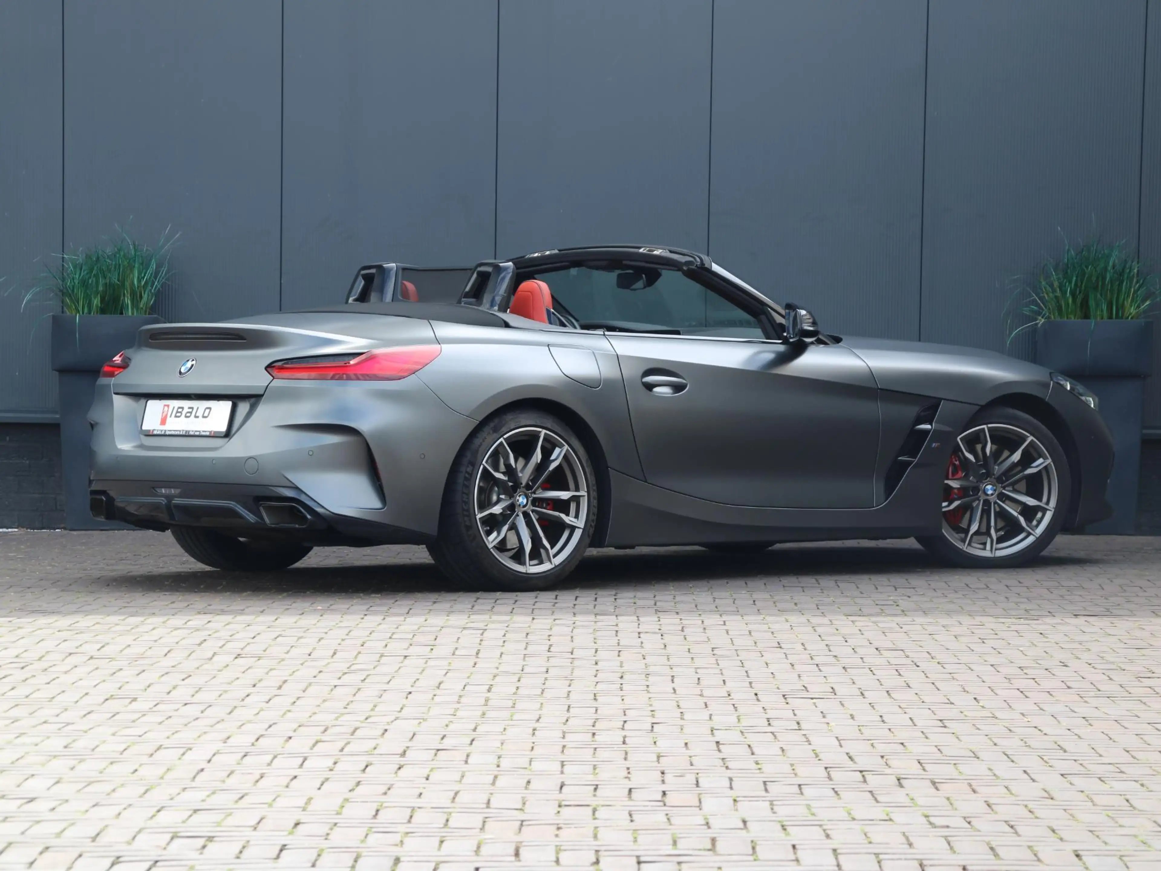 BMW Z4 Roadster M40i High Executive — photo 2