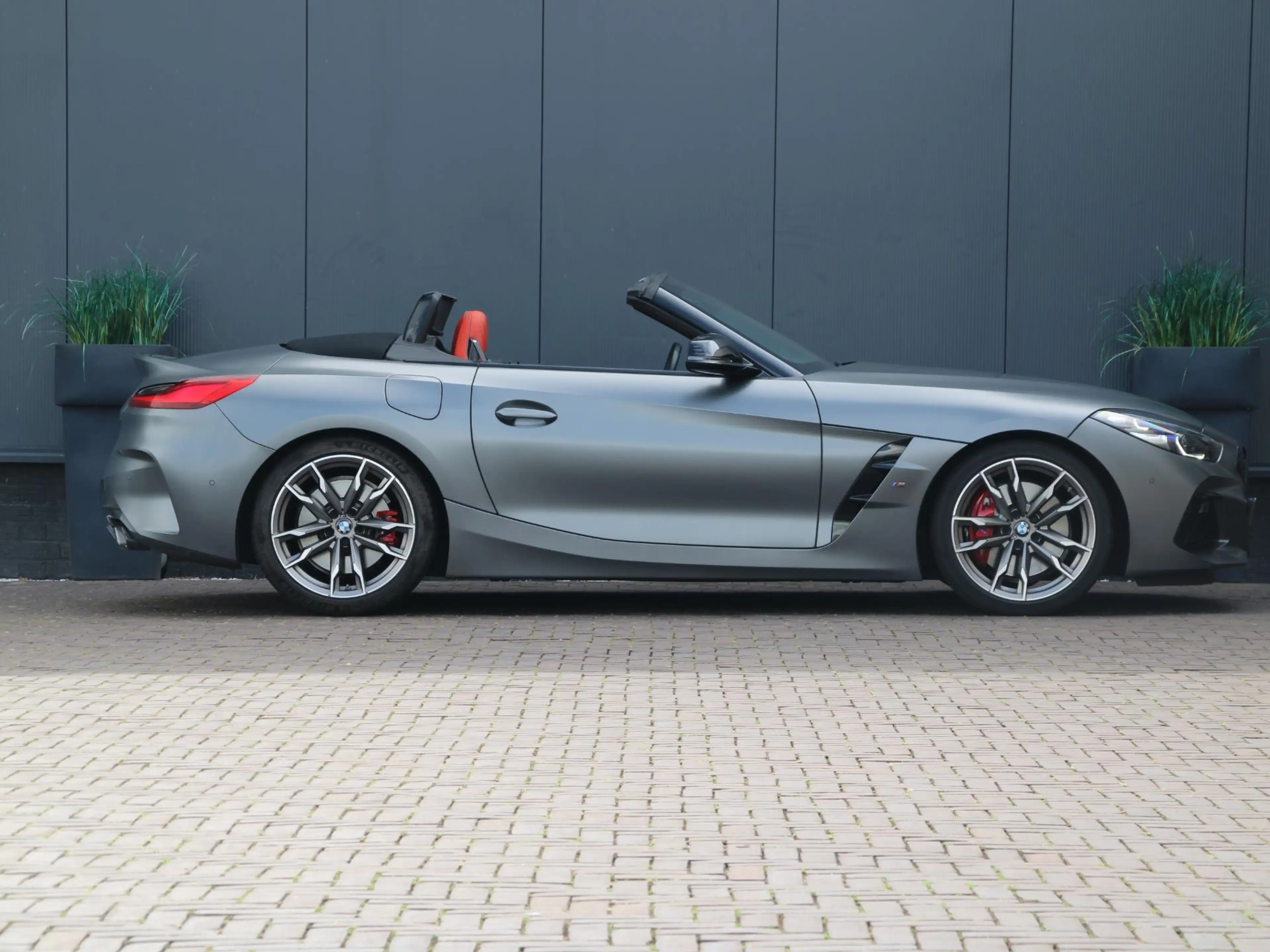 BMW Z4 Roadster M40i High Executive — photo 20