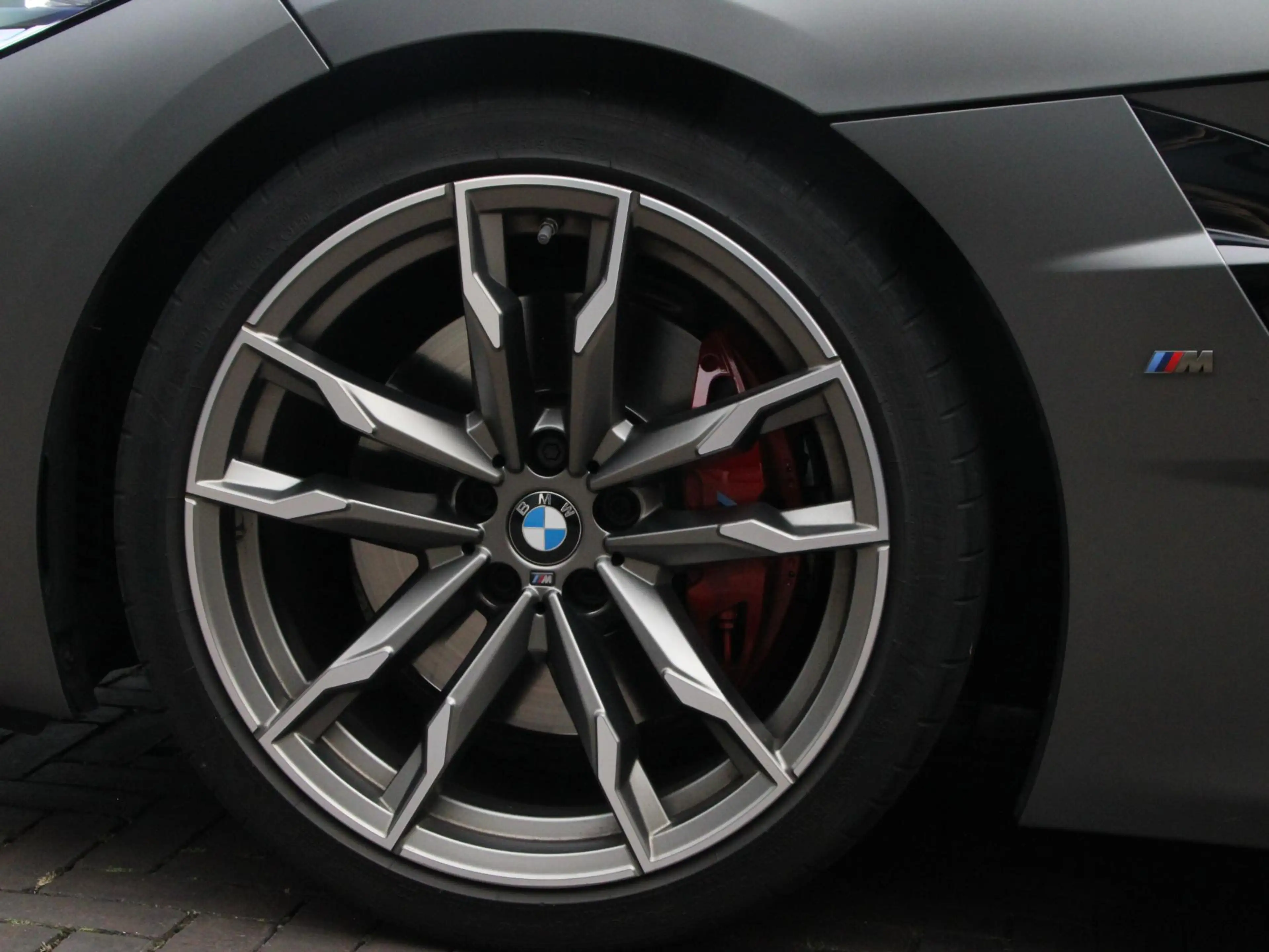 BMW Z4 Roadster M40i High Executive — photo 14