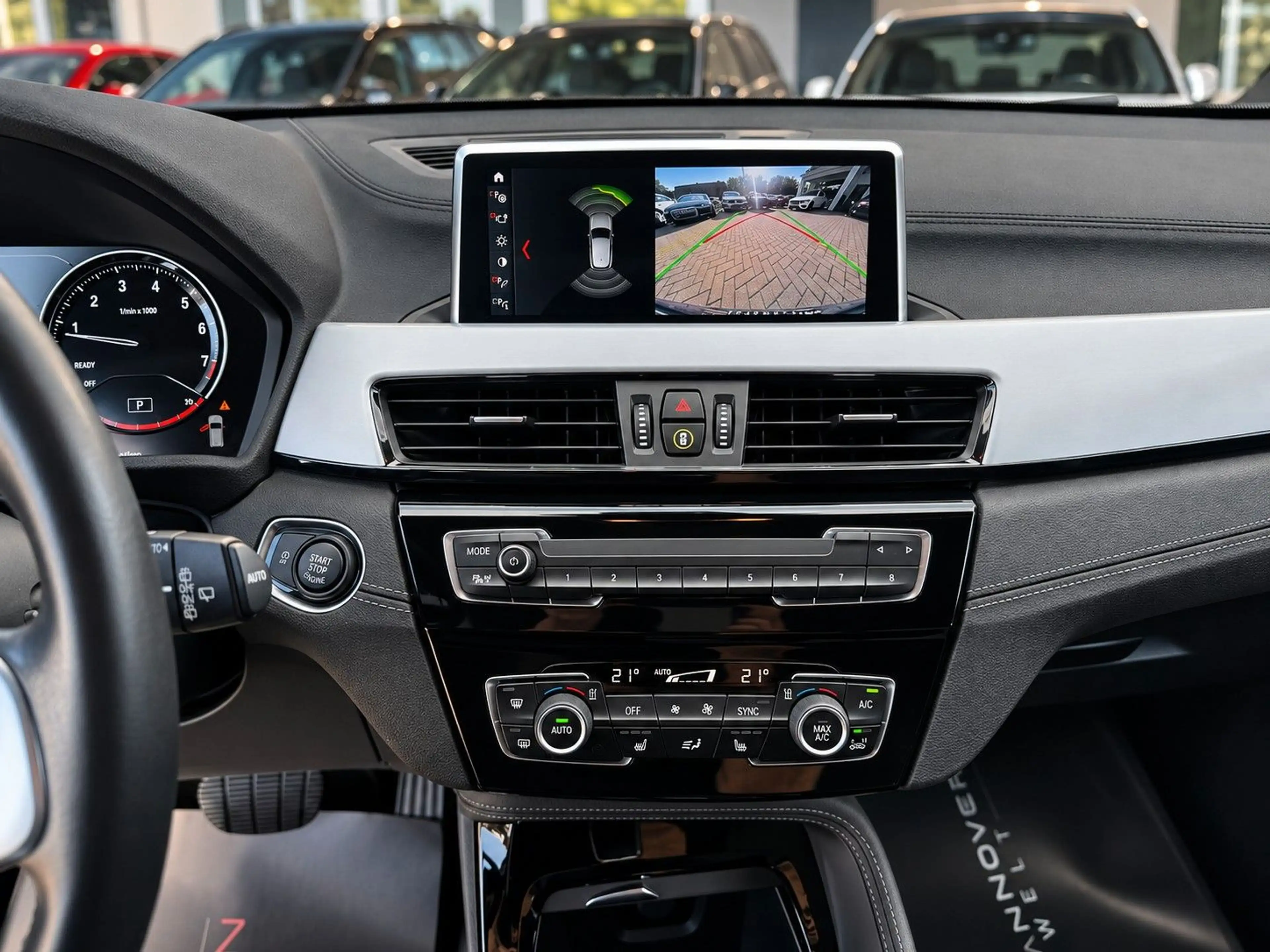 BMW X2 sDrive 20 i Advantage R-CAM/HIFI/PDC/SHZ/MEMO — photo 12