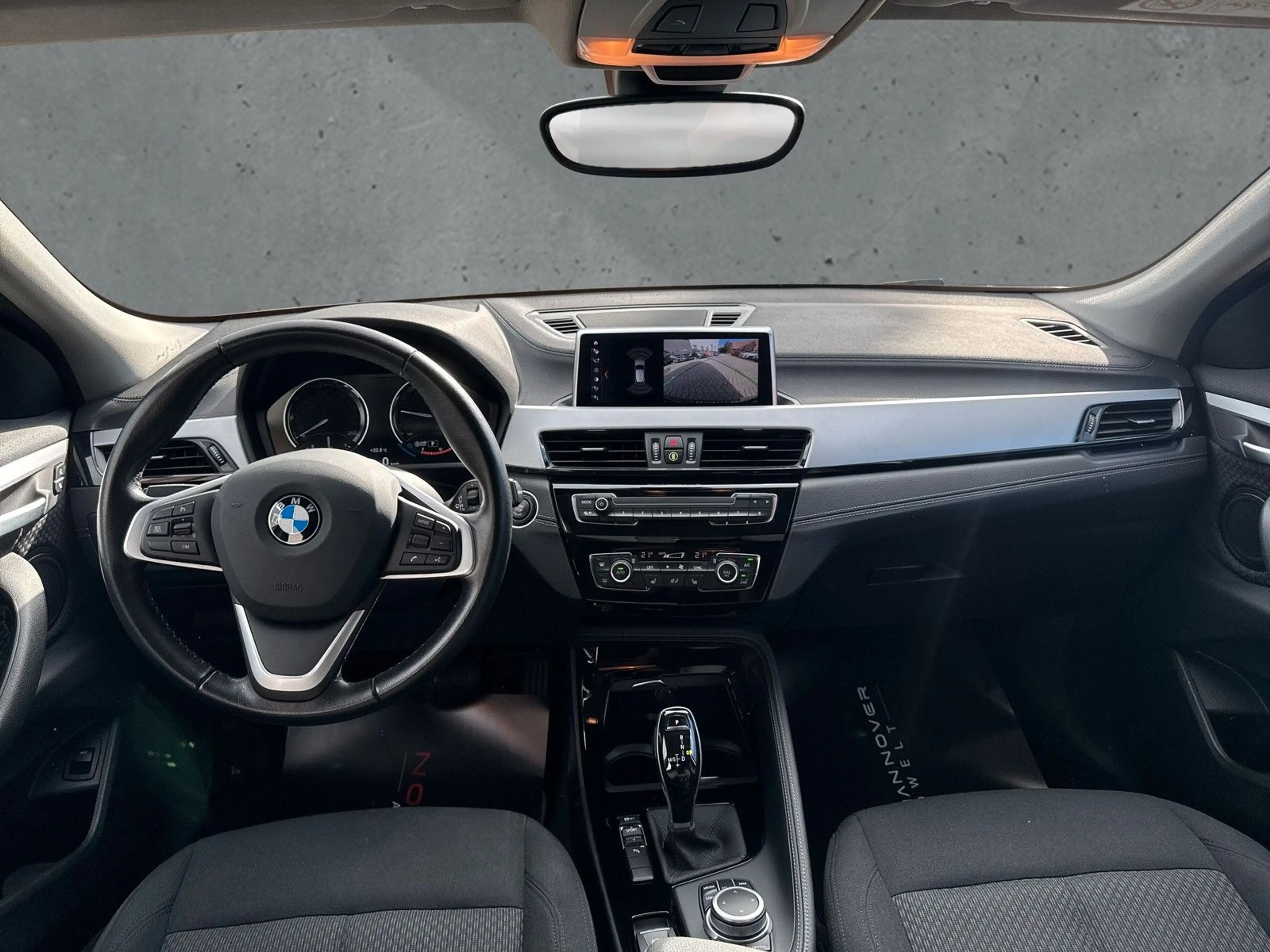BMW X2 sDrive 20 i Advantage R-CAM/HIFI/PDC/SHZ/MEMO — photo 10
