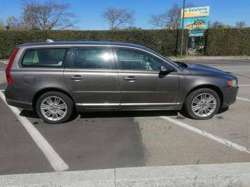 V70 III 2007 2.4 d5 Momentum 185cv