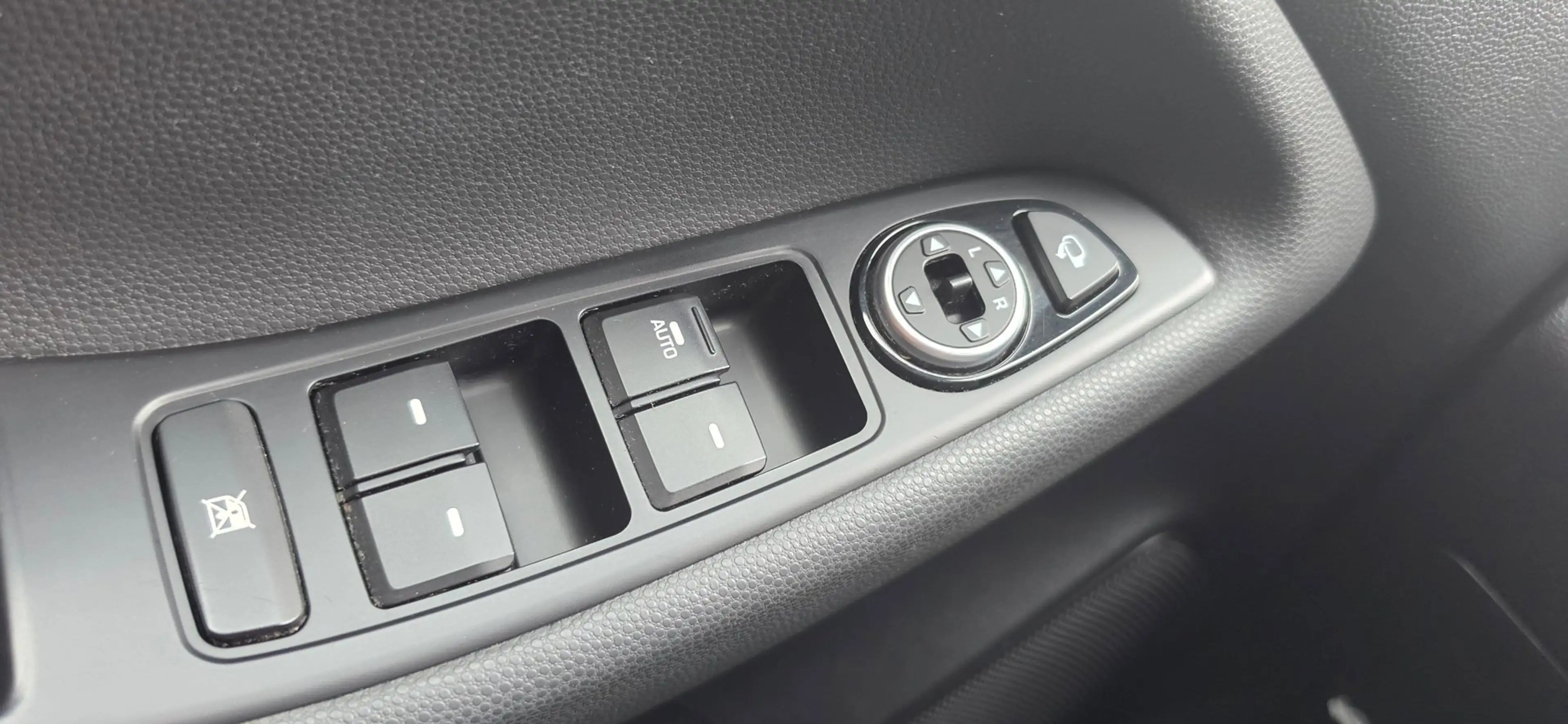 Hyundai i20 1.0 T-GDI Clima Cruise Panorama Carplay® Zeer lux! — photo 27