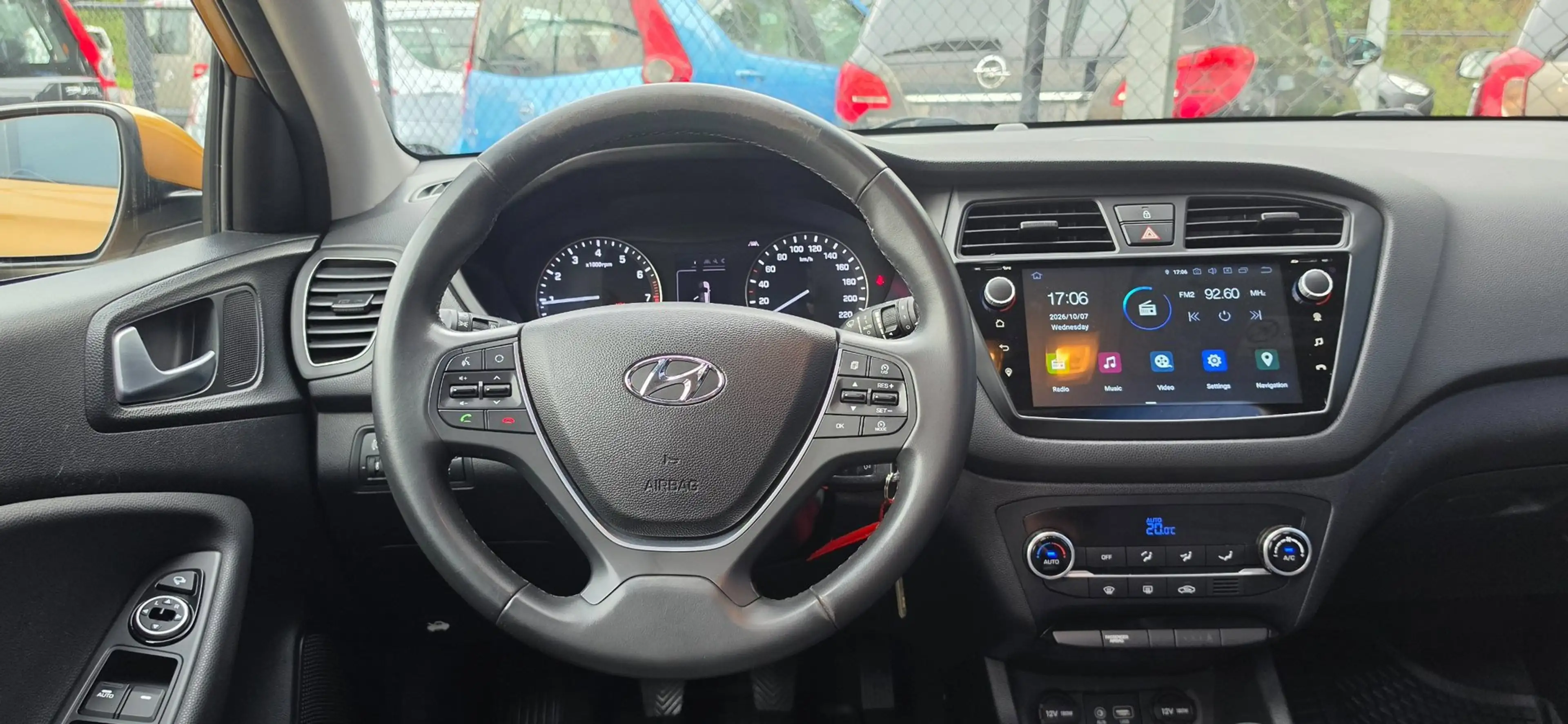 Hyundai i20 1.0 T-GDI Clima Cruise Panorama Carplay® Zeer lux! — photo 8