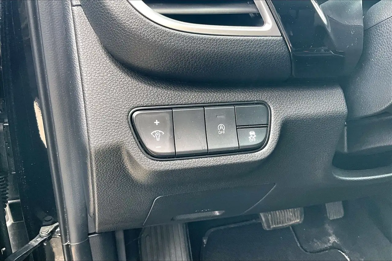 Kia Seltos снимка Kia Seltos