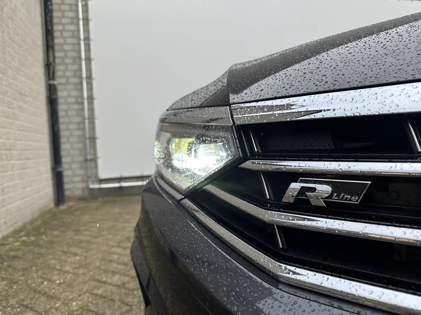 Volkswagen Passat Variant 1.5 TSI R-Line Business | Achteruitrijcamera | Com Gris - 2