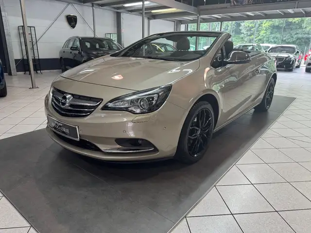 Opel Cascada Innovation*TOP GEPFLEGT*NAVI*XEN*T-LEDER