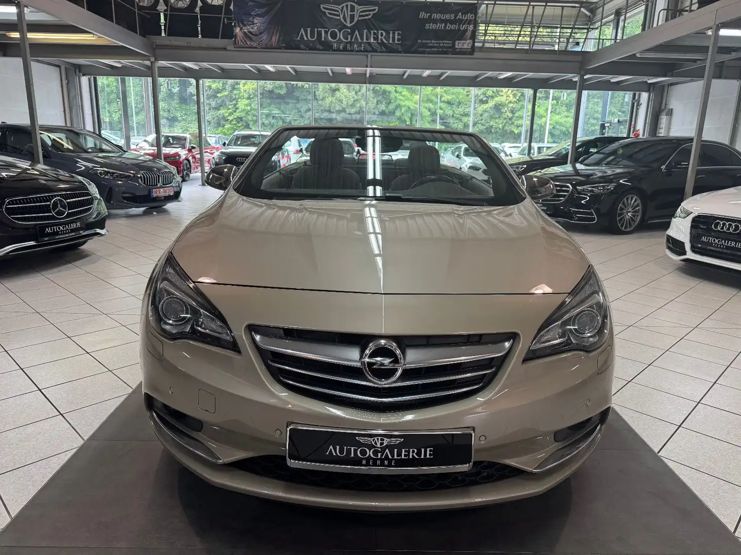 Opel Cascada Innovation*TOP GEPFLEGT*NAVI*XEN*T-LEDER Beige - 2