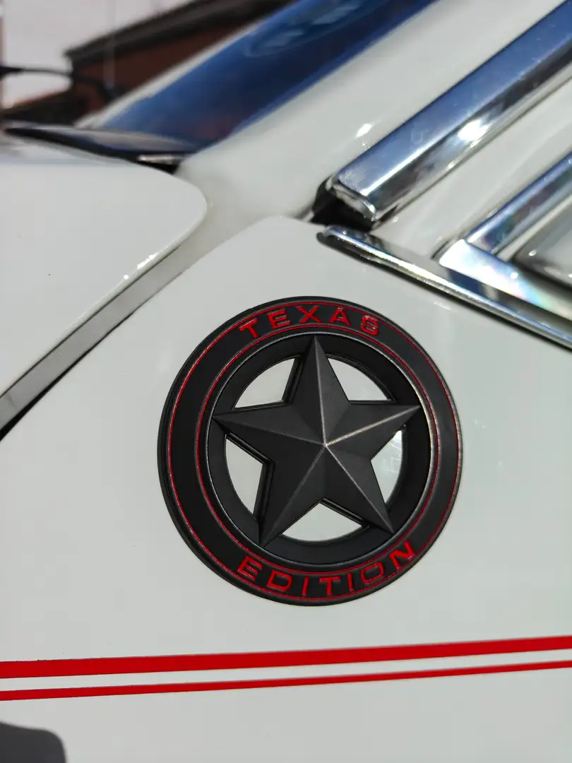 Oldtimer Ford Mustang Wit - 2