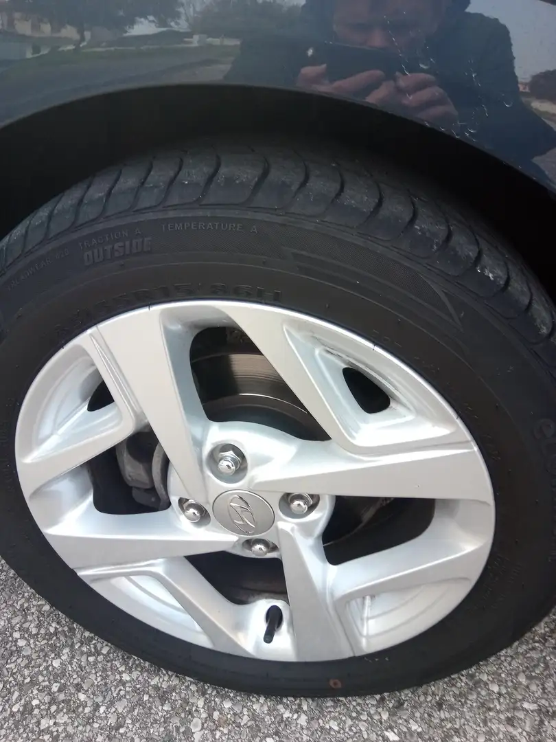 Hyundai i10 i10 1.0 mpi Tech Connect Pack Grigio - 2