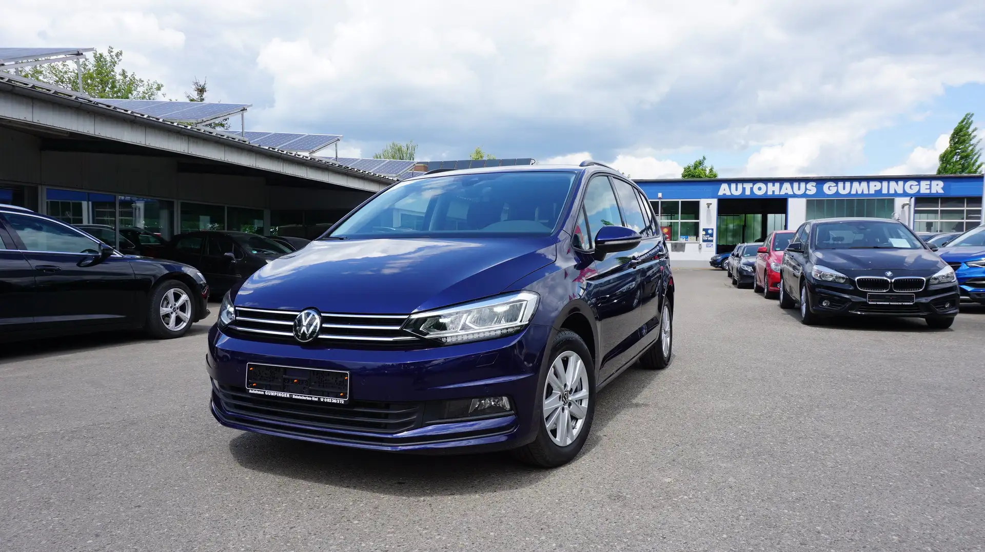 Volkswagen Touran 2.0 TDI SCR DSG Comfortline !! Kamera !! AHK !! Bleu - 1