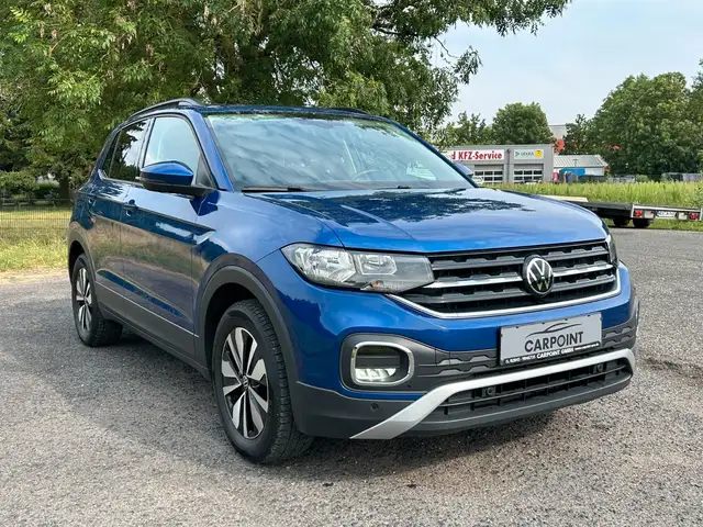 Volkswagen T-Cross view 7