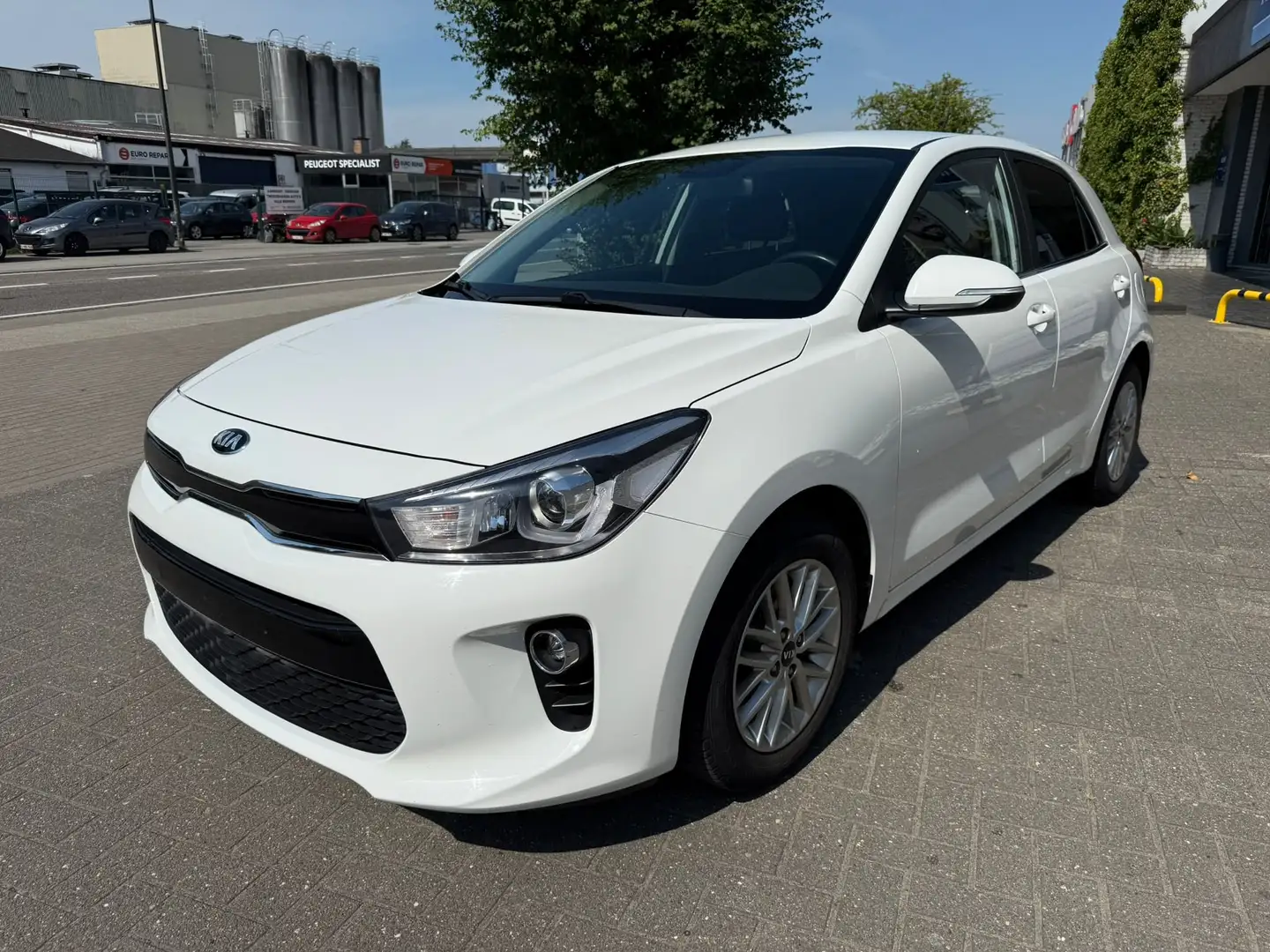 Kia Rio Rio 1.2i Fusion GARANTIE 12 MOIS/MAANDEN Blanc - 1