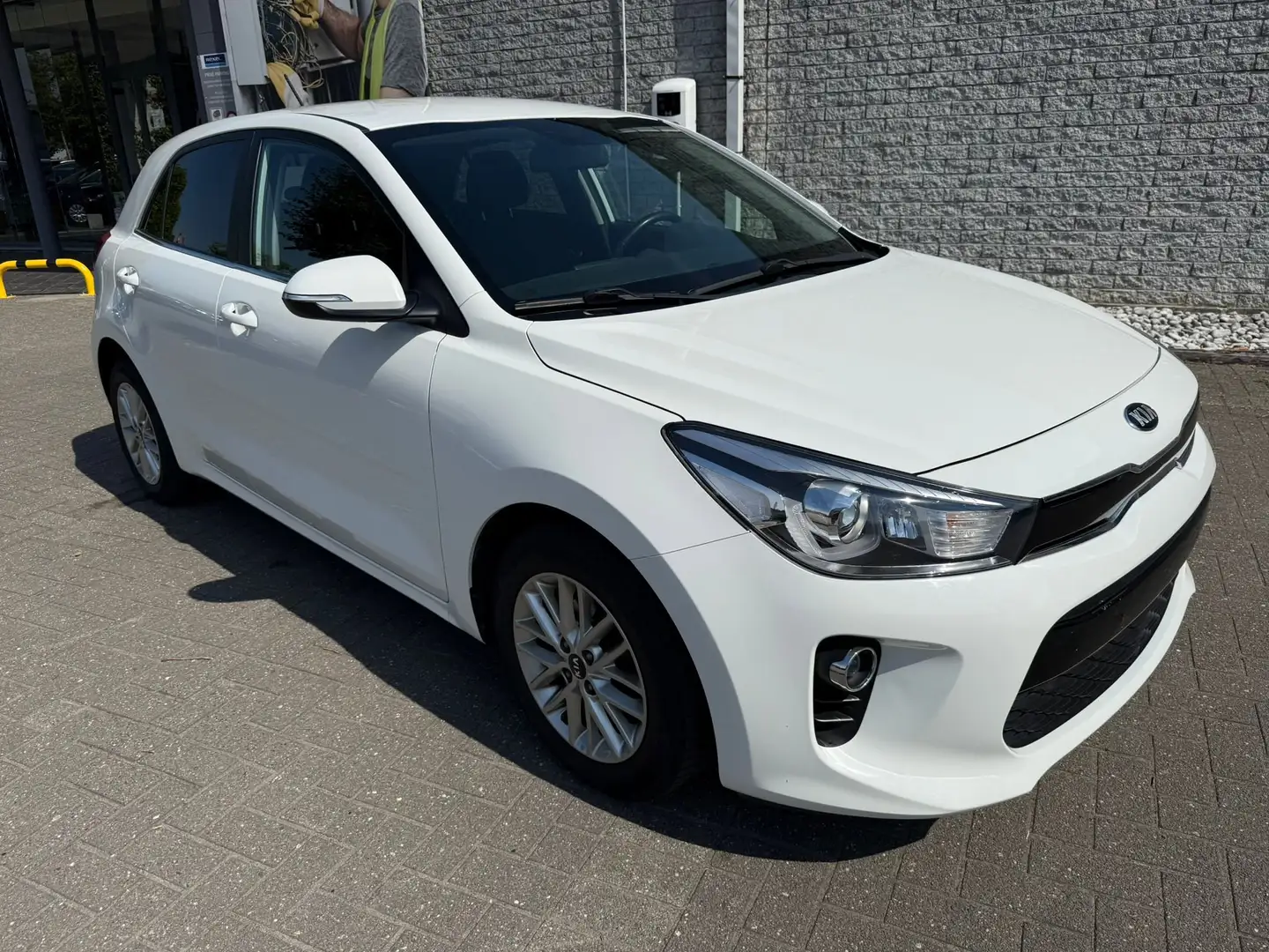 Kia Rio Rio 1.2i Fusion GARANTIE 12 MOIS/MAANDEN Blanc - 2