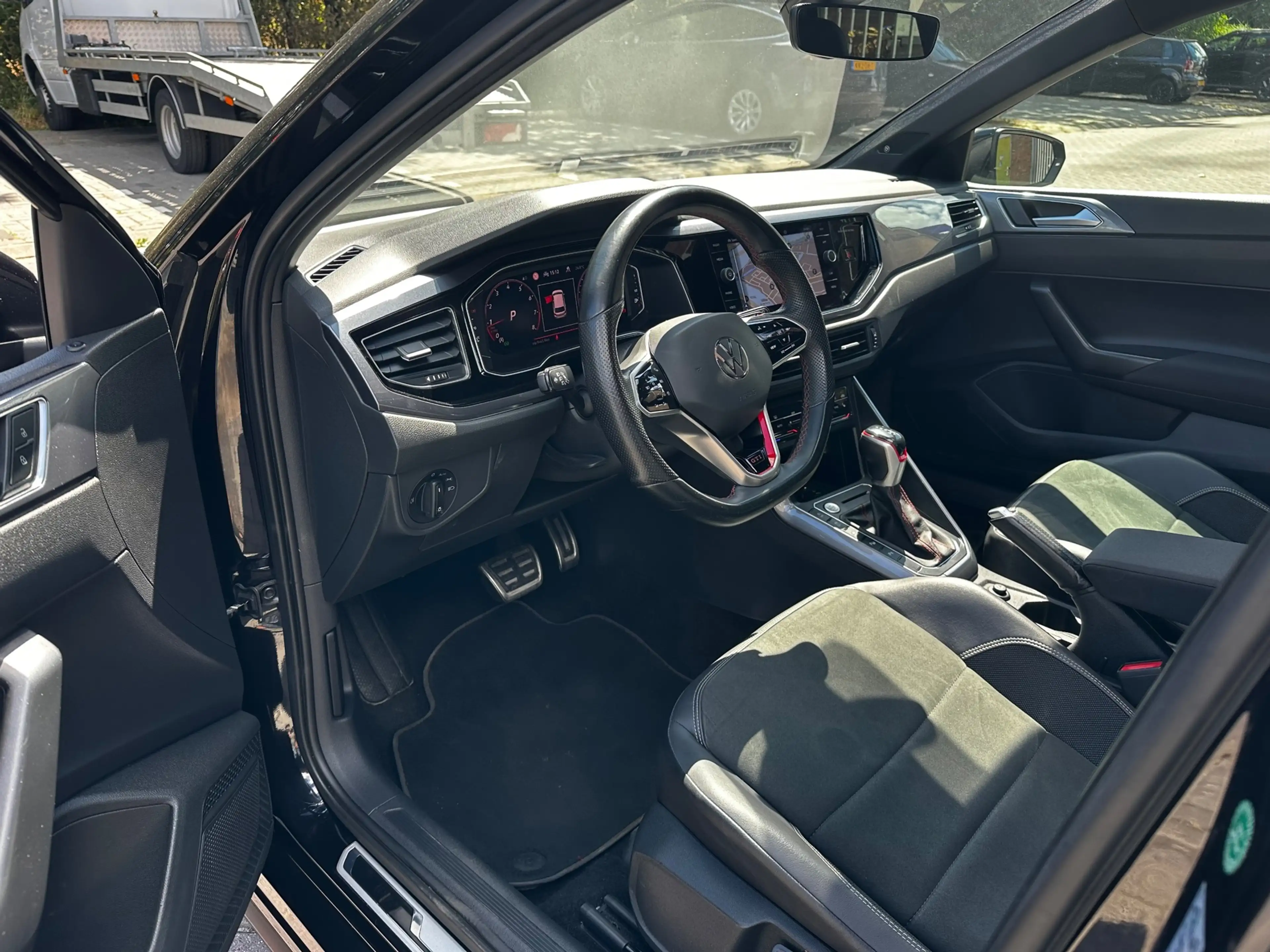 Volkswagen Polo GTI 2.0 TSI — photo 8