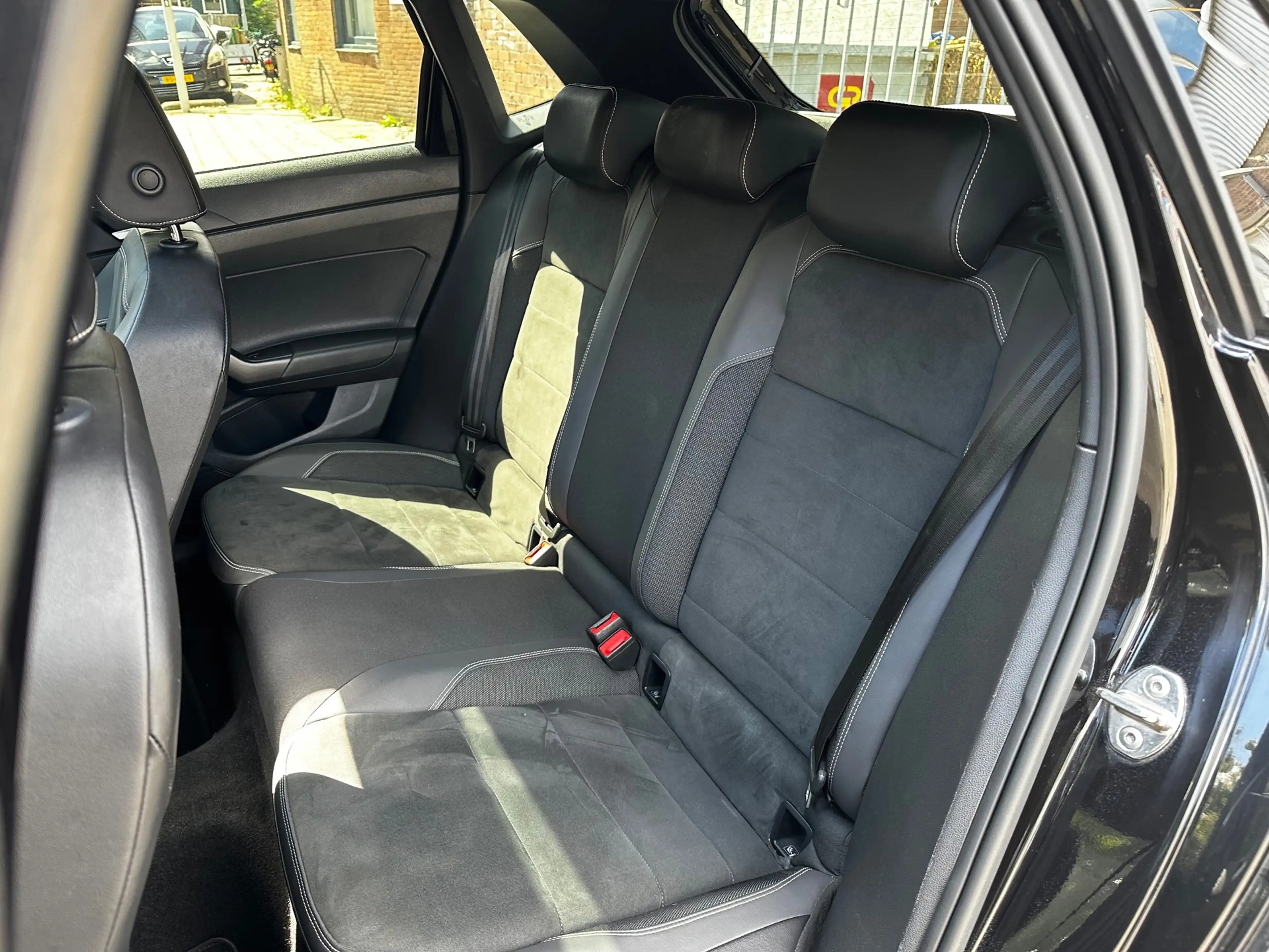 Volkswagen Polo GTI 2.0 TSI — photo 11