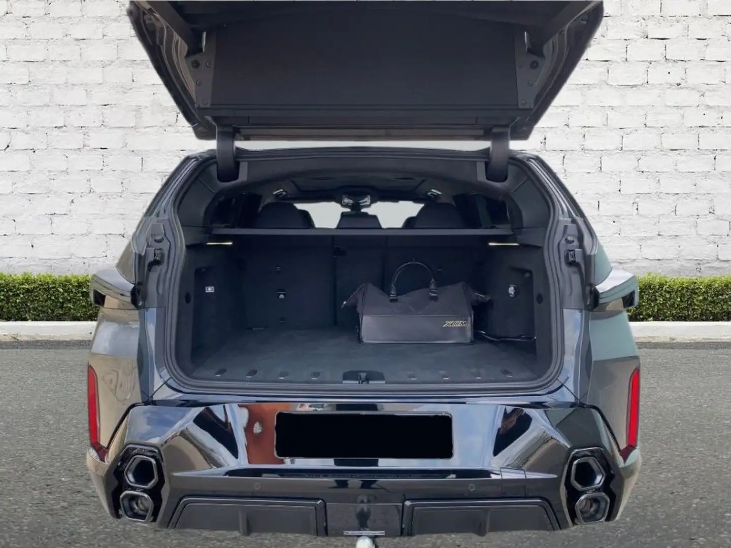 BMW XM M-Sport SofClose Grau - 2