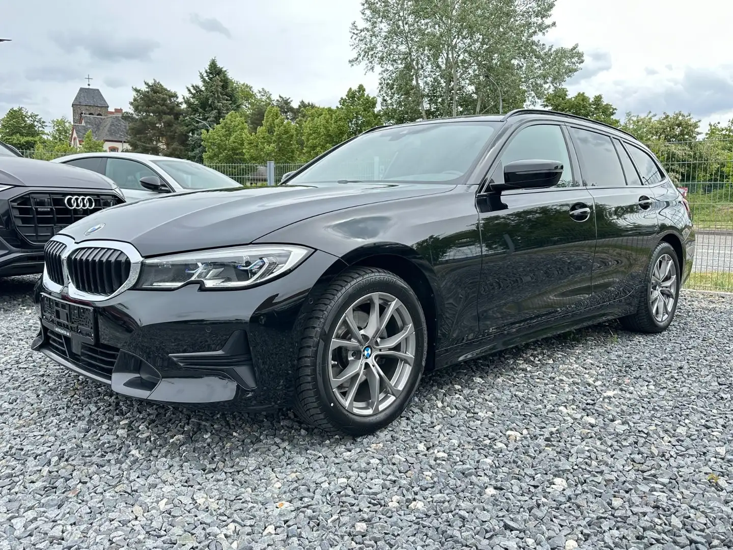 BMW 320 d xDrive Sport Line/Laser/Live/ACC/Leder/AHK Noir - 2