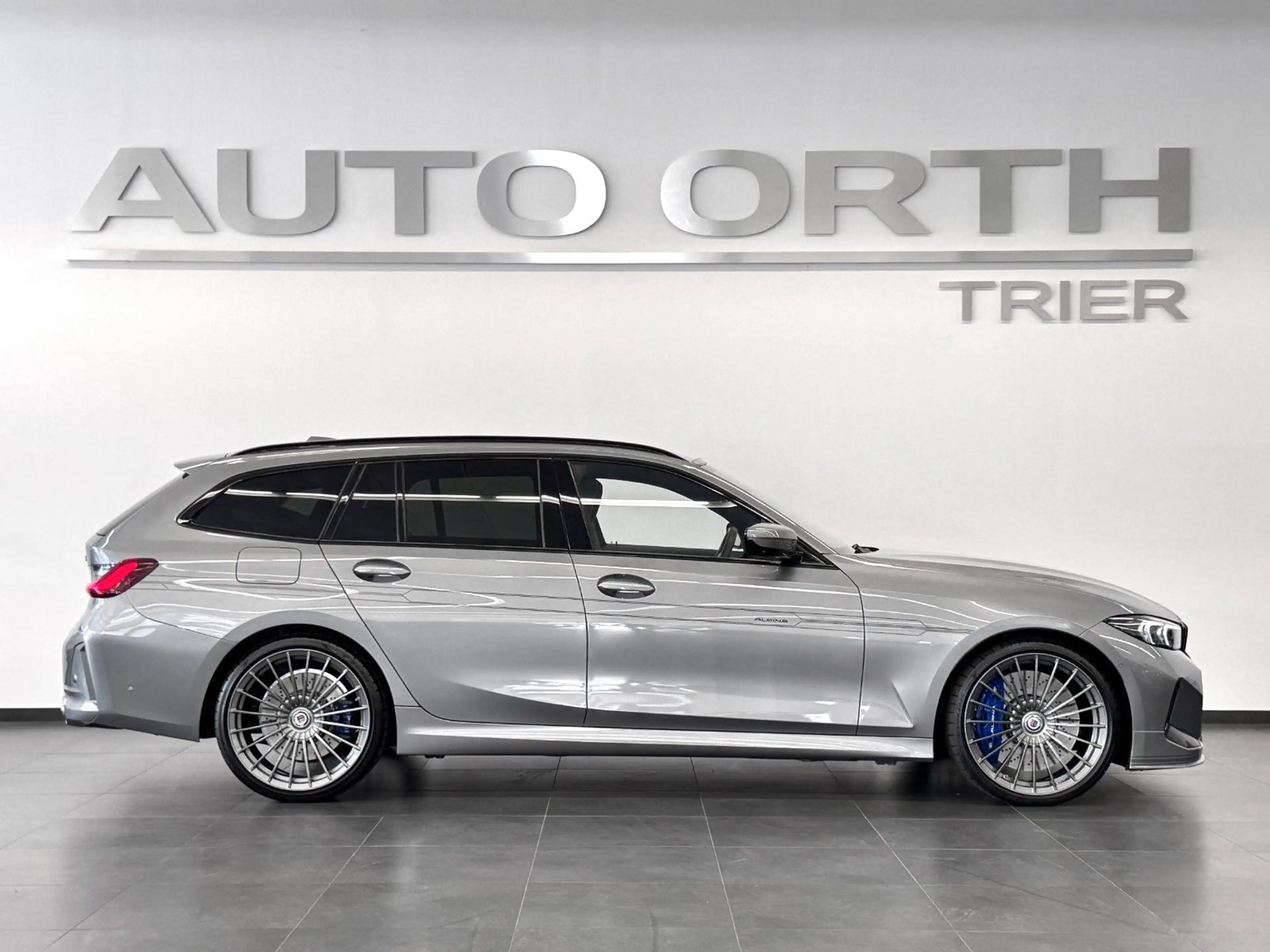 Alpina B3 Touring Biturbo Switch-Tronic Allrad PANO AHK — photo 7