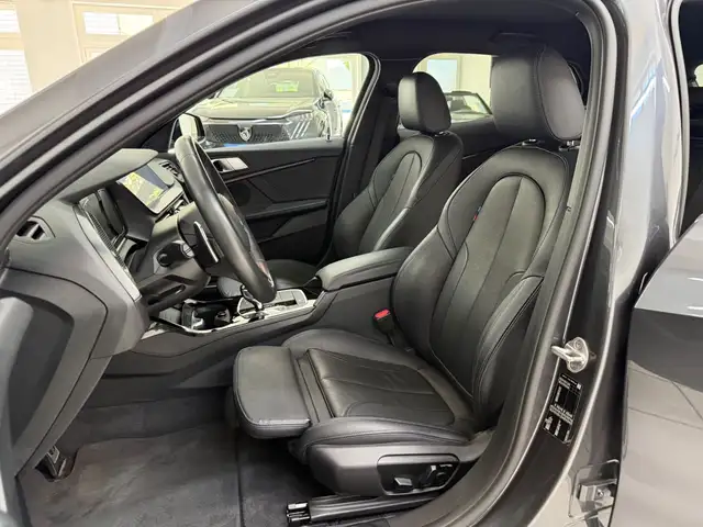 BMW M view 13