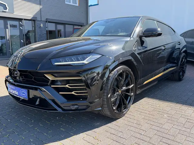 Lamborghini Urus *2. Hand *Akrapovic *Keramik *23Zoll