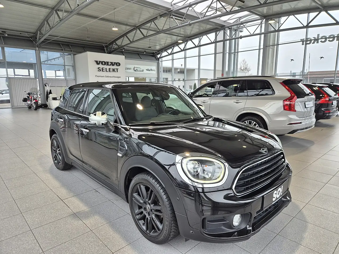 MINI One Countryman MINI Countryman One Schwarz - 1