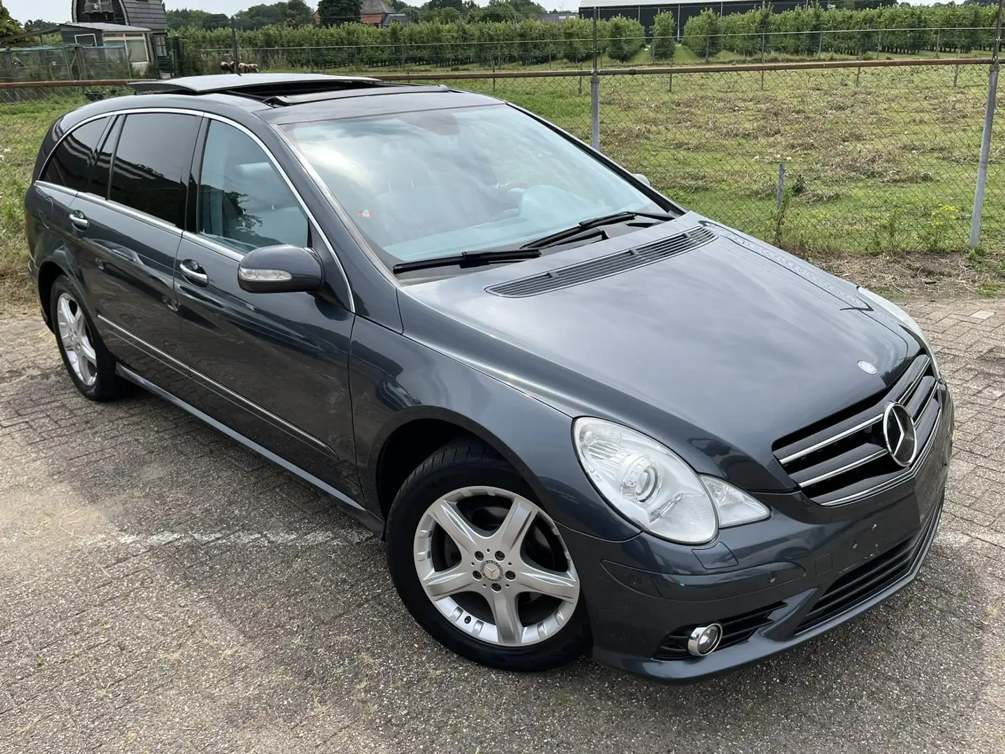Mercedes-Benz R 350 CDI Lang 4-Matic AMG Keyless Pano Gris - 2
