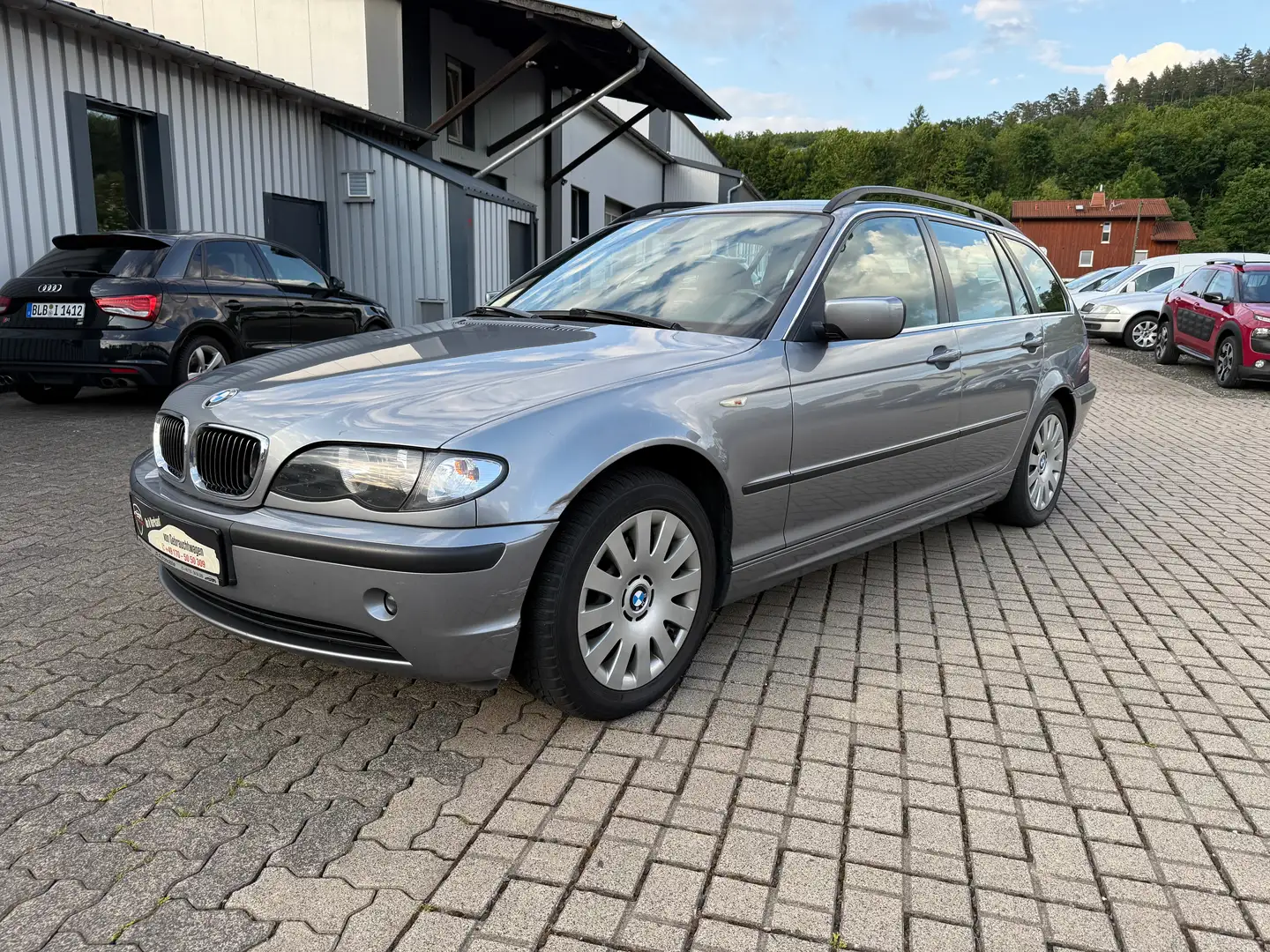 BMW 316 Edition Lifestyle e46 2.HAND TOP FAHRZEUG Gris - 1