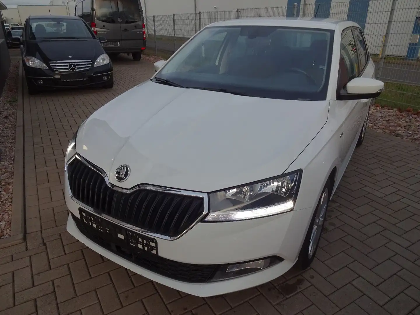 Skoda Fabia Combi 1.0 TSI Soleil ACC/1.Hand/MwSt. Bianco - 2