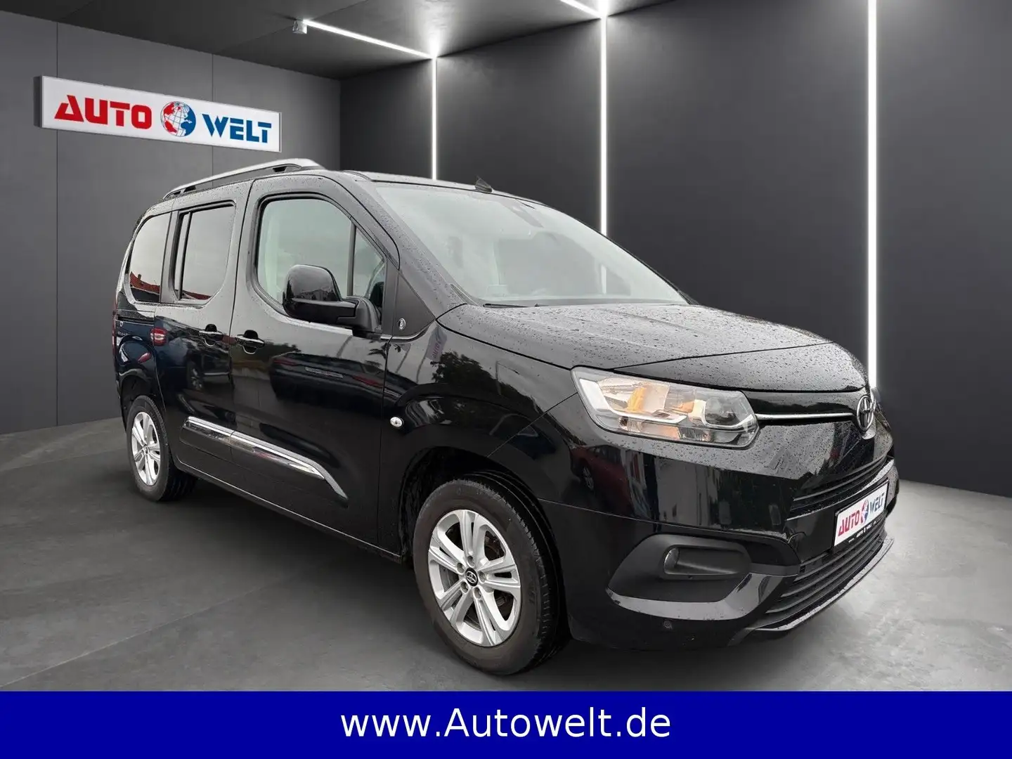 Toyota Proace City Verso 1.5 D 1. Hand Navi Apps Klima Schwarz - 2