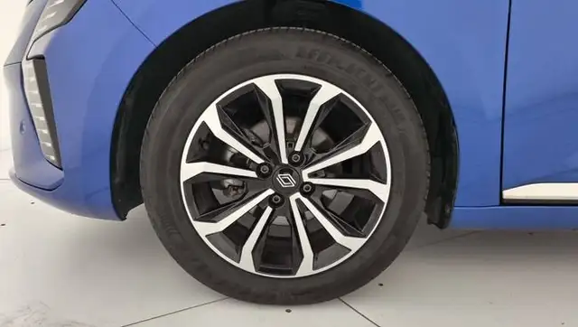 Renault Clio view 5
