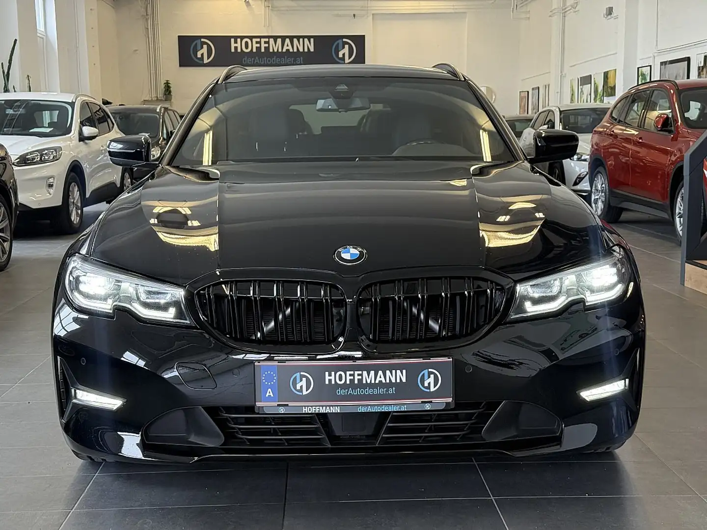 BMW 330 i xDrive Touring Aut. ACC+,HiFi System, el Sitz... Schwarz - 2