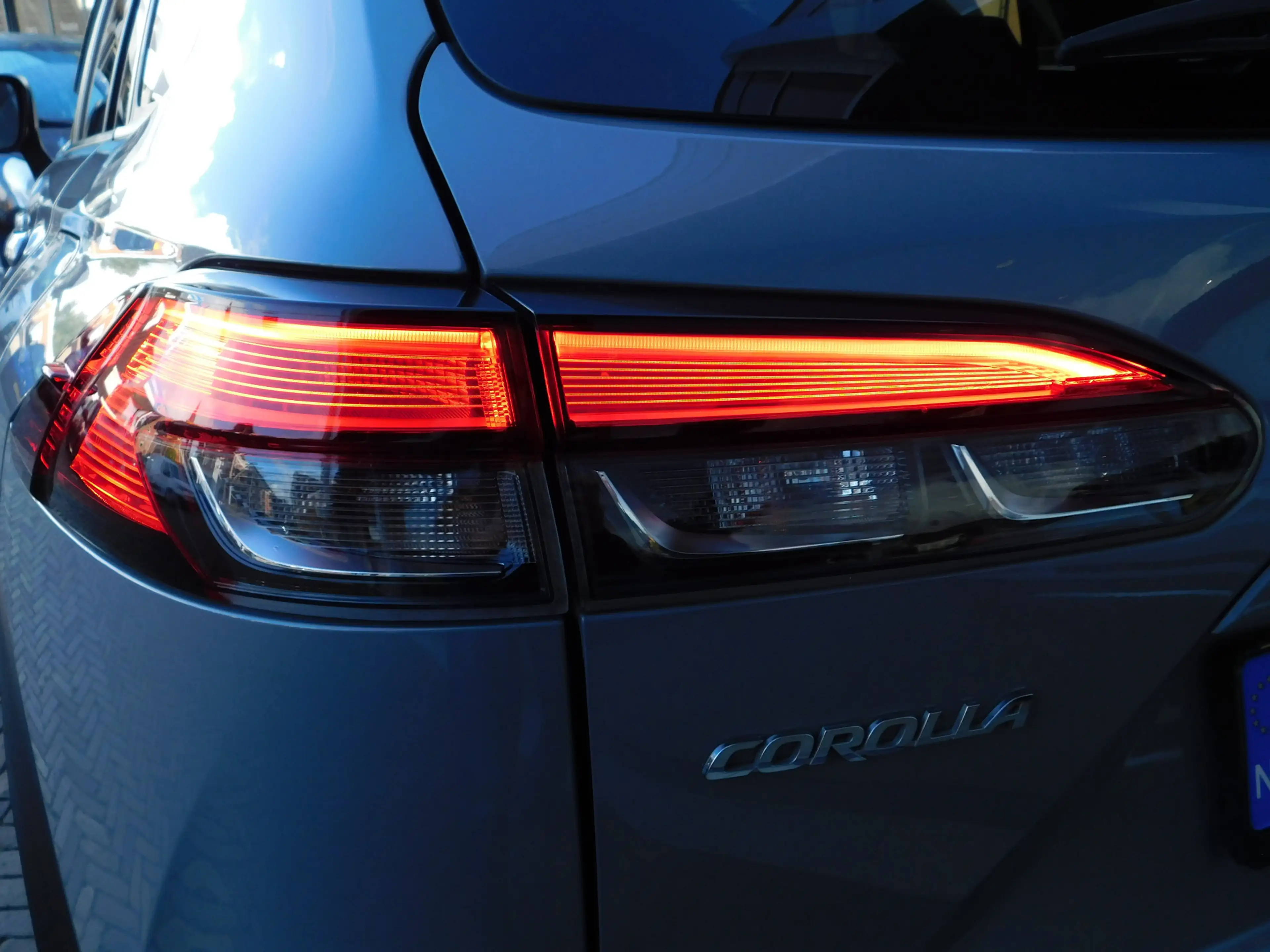 Toyota Corolla Cross 2.0 High Power Hybrid Launch Edition | LEDER | JBL — photo 8