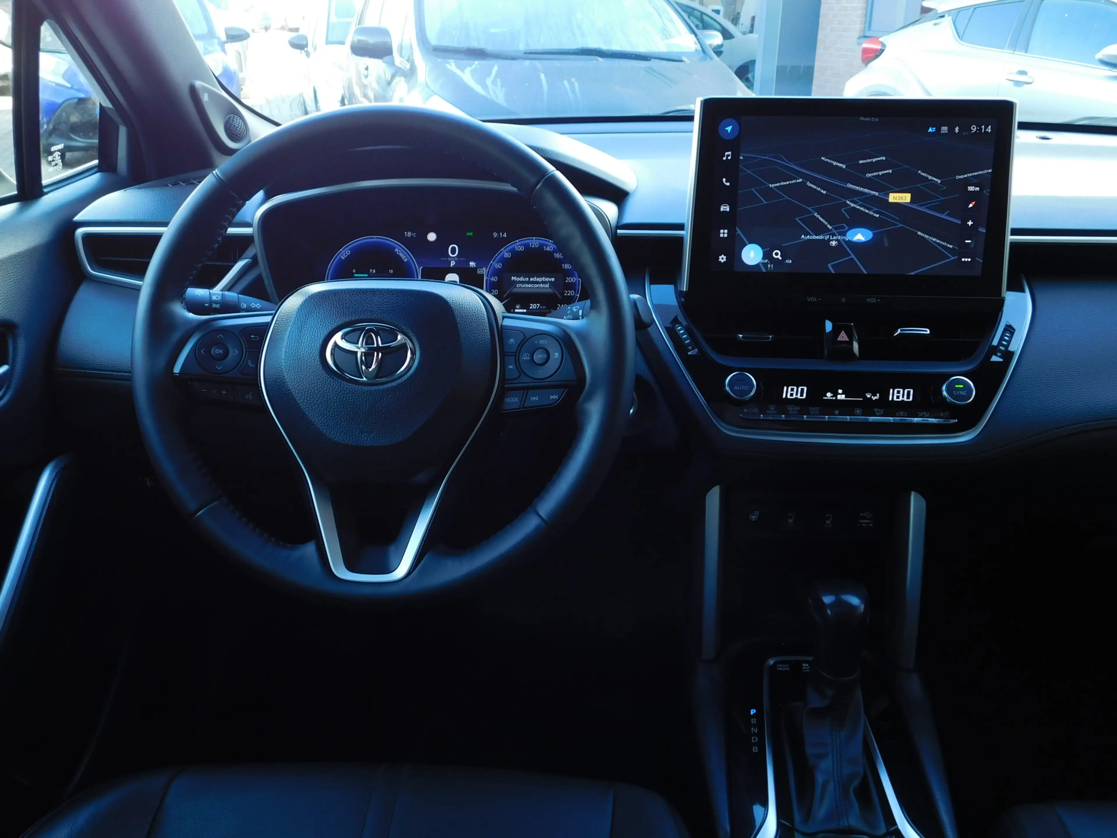 Toyota Corolla Cross 2.0 High Power Hybrid Launch Edition | LEDER | JBL — photo 9