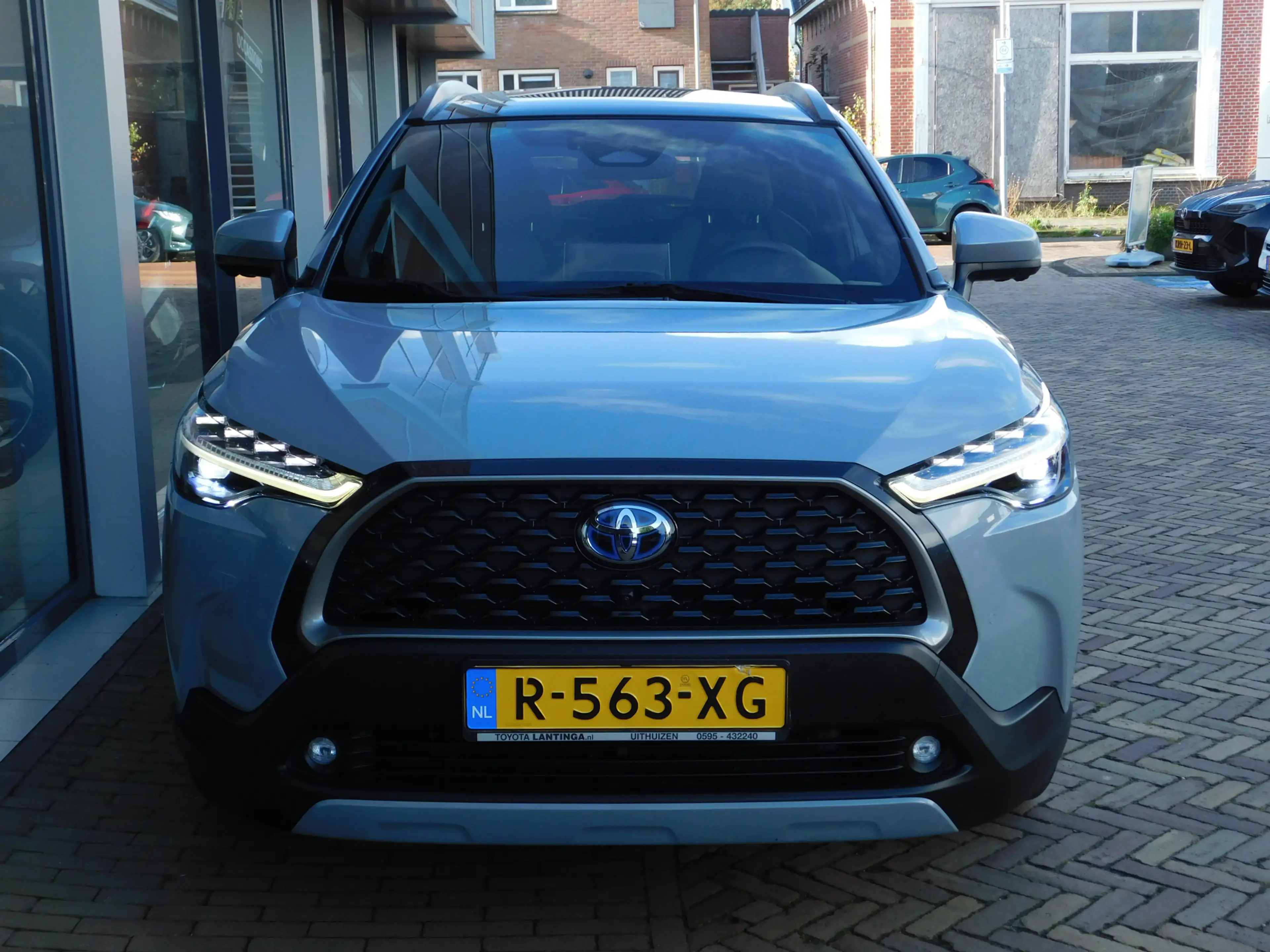 Toyota Corolla Cross 2.0 High Power Hybrid Launch Edition | LEDER | JBL — photo 4